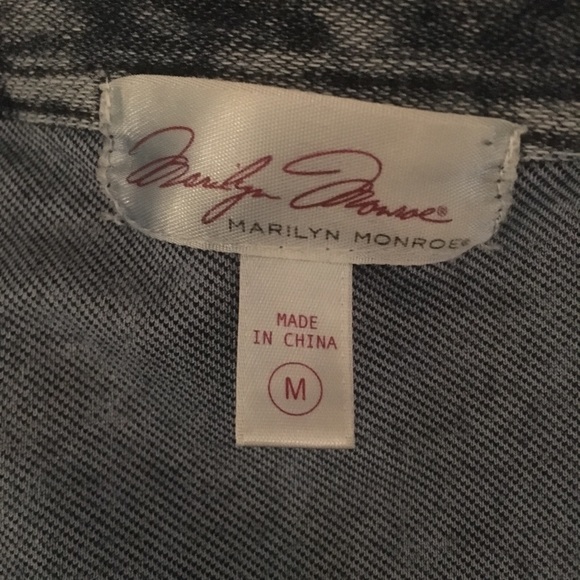 Marilyn Monroe Denim Look Vest w/ Zipper Sz Medium - Picture 3 of 3